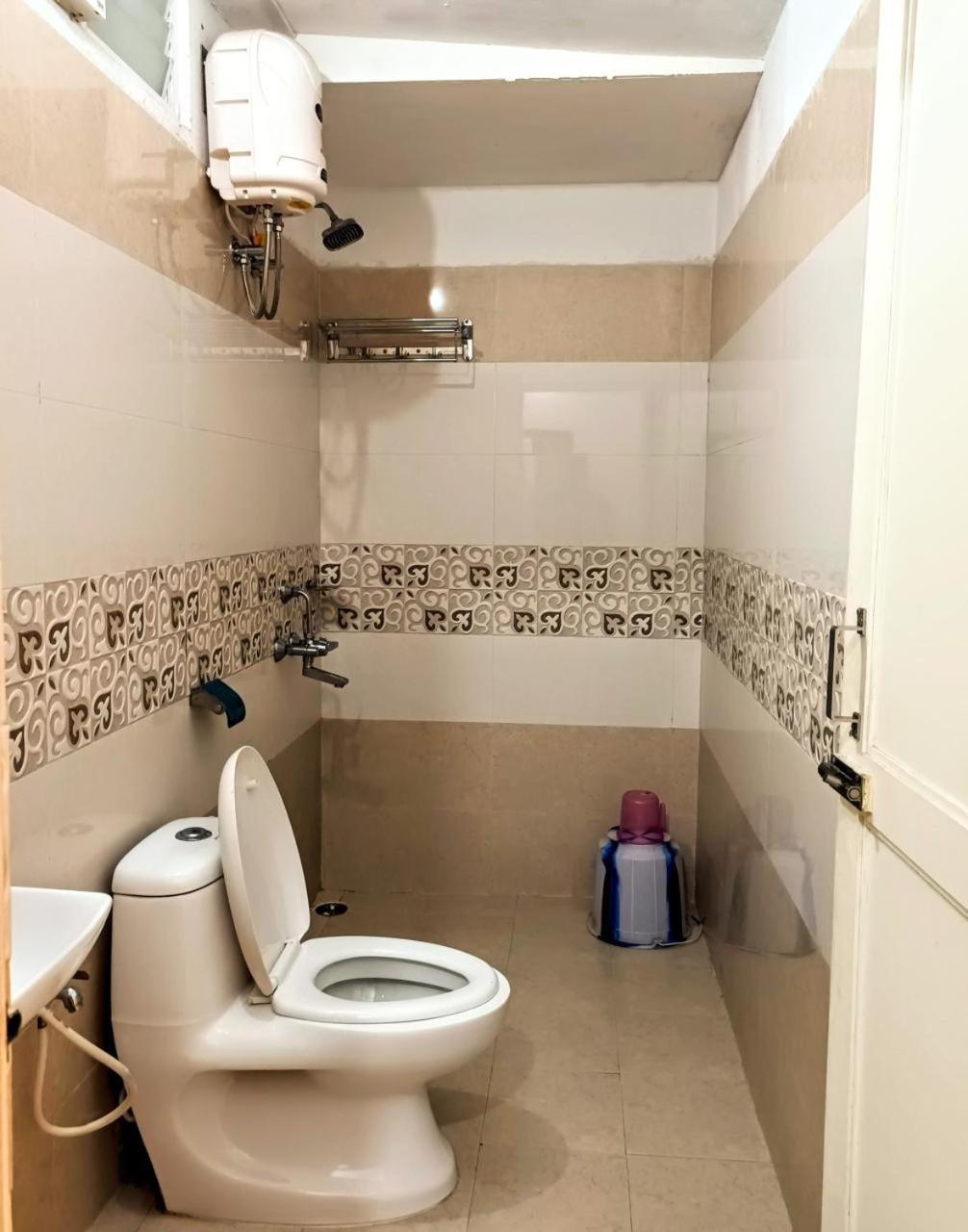 Aashrey Bed And Breakfast พอร์ตแบลร์ ภายนอก รูปภาพ